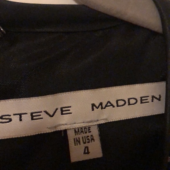 Steve Madden Gorgeous dimensional pattern cotton dress. - Picture 4 of 7